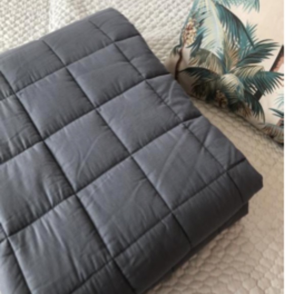 15 lb Weighted Blanket - Cooling, Cotton, Queen - Picture 11 of 17